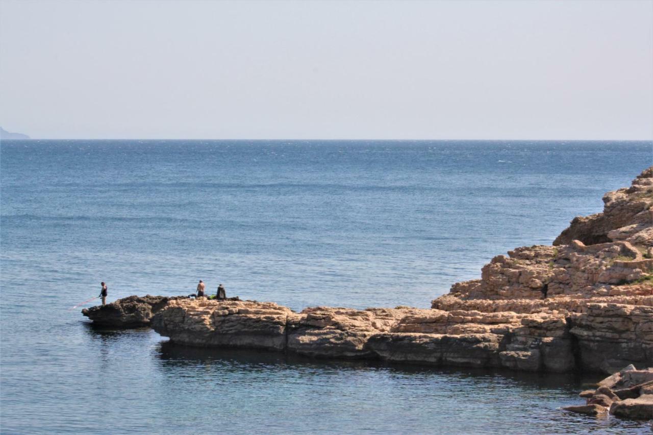 Lluna L' Escala Εξωτερικό φωτογραφία